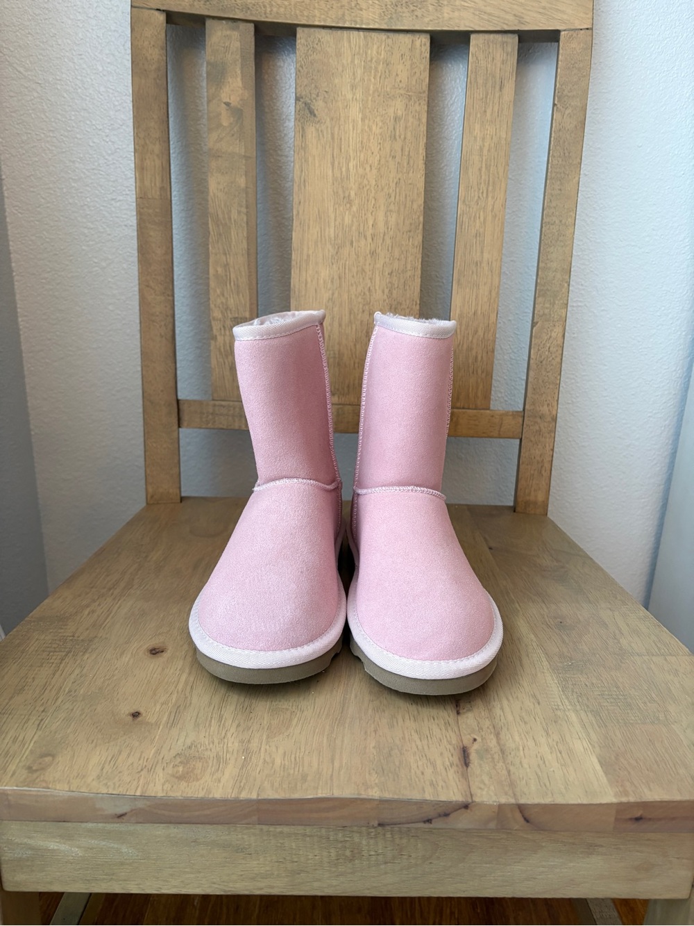 Time and Tru Pink Plush-Lined Ladies Winter Booties Sz 8